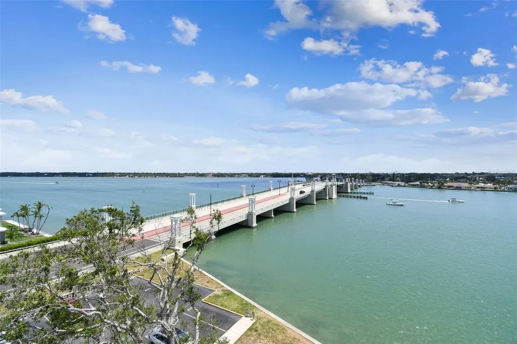 500 Treasure Island Causeway St Petersburg FL 33706