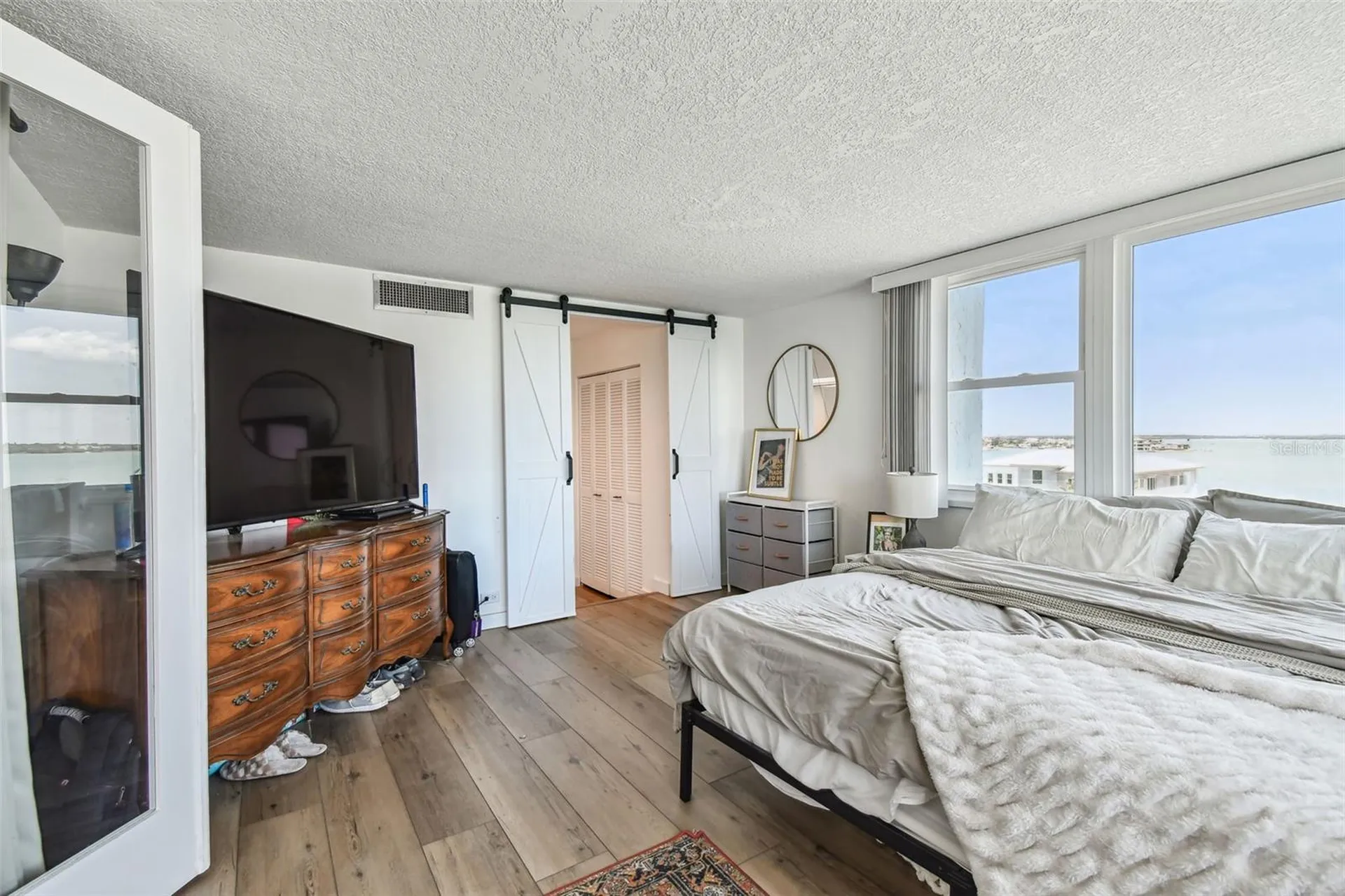 500 Treasure Island Causeway St Petersburg FL 33706