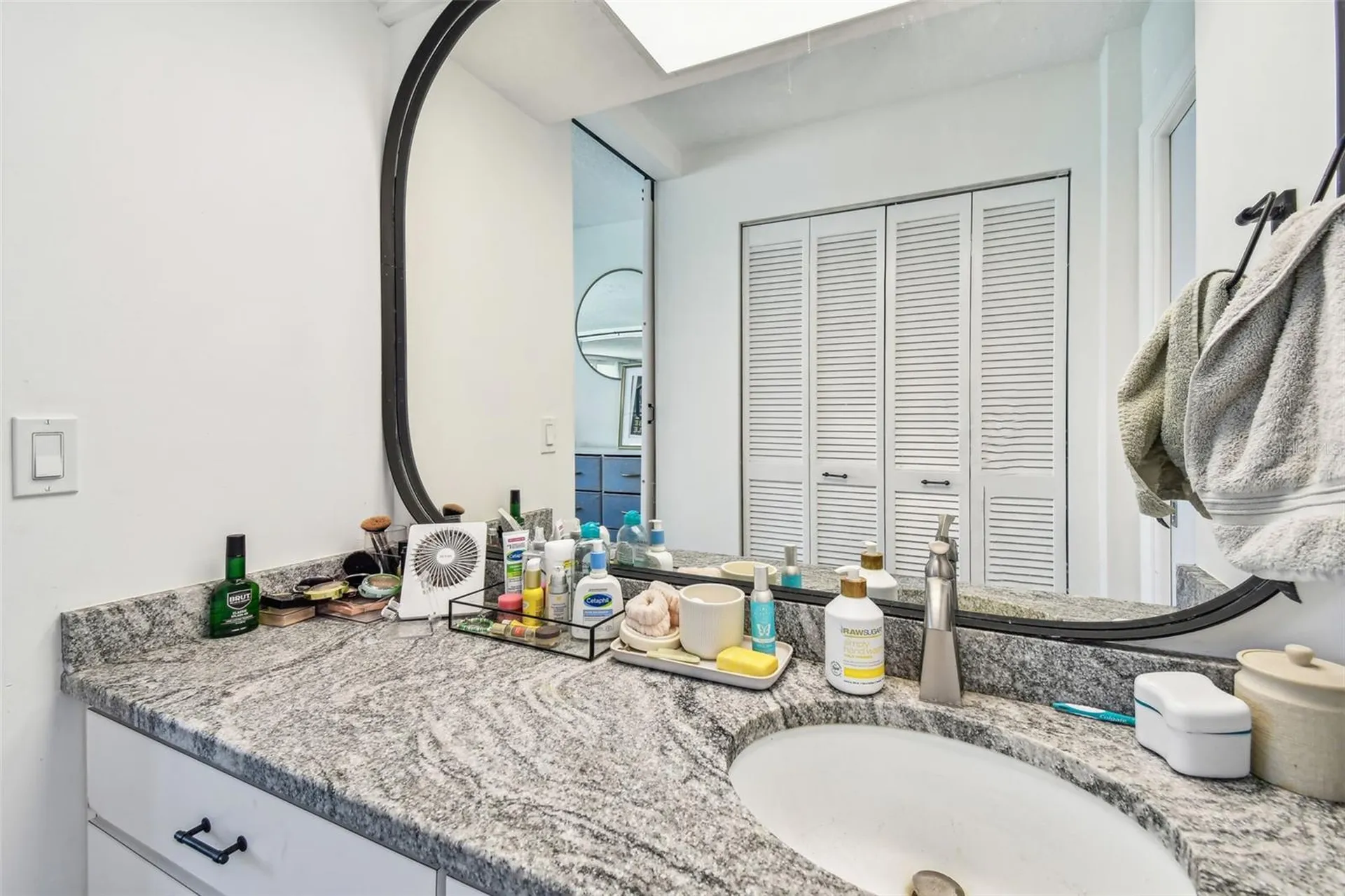 500 Treasure Island Causeway St Petersburg FL 33706
