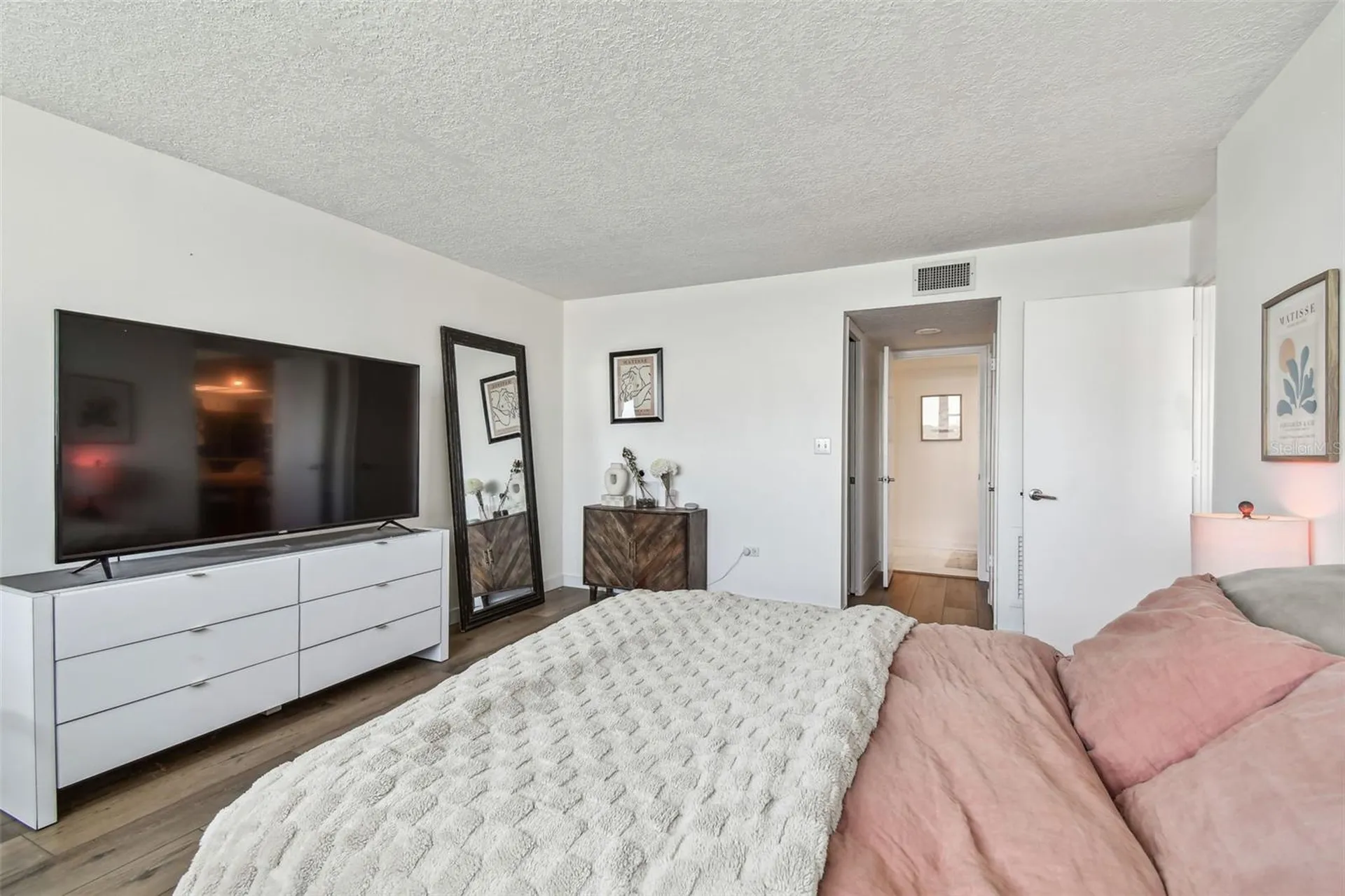 500 Treasure Island Causeway St Petersburg FL 33706