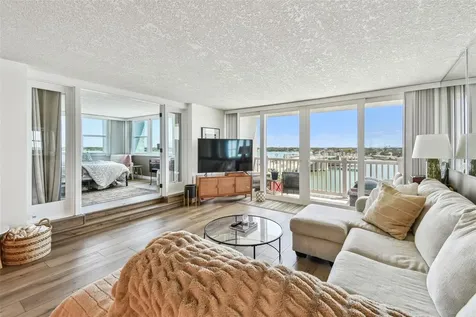 500 Treasure Island Causeway St Petersburg FL 33706