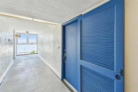 500 Treasure Island Causeway St Petersburg FL 33706