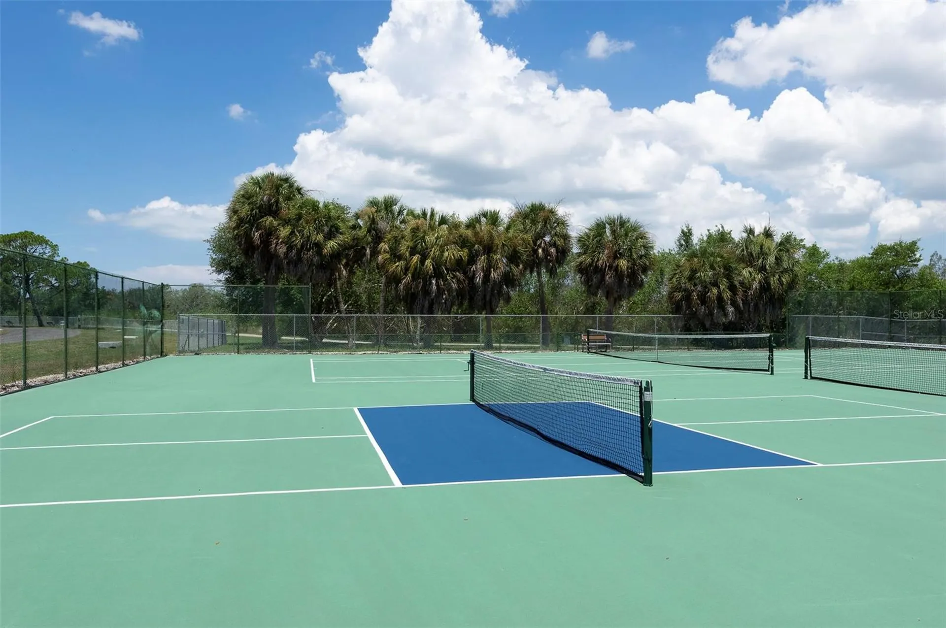 3281 38th Way S St Petersburg FL 33711