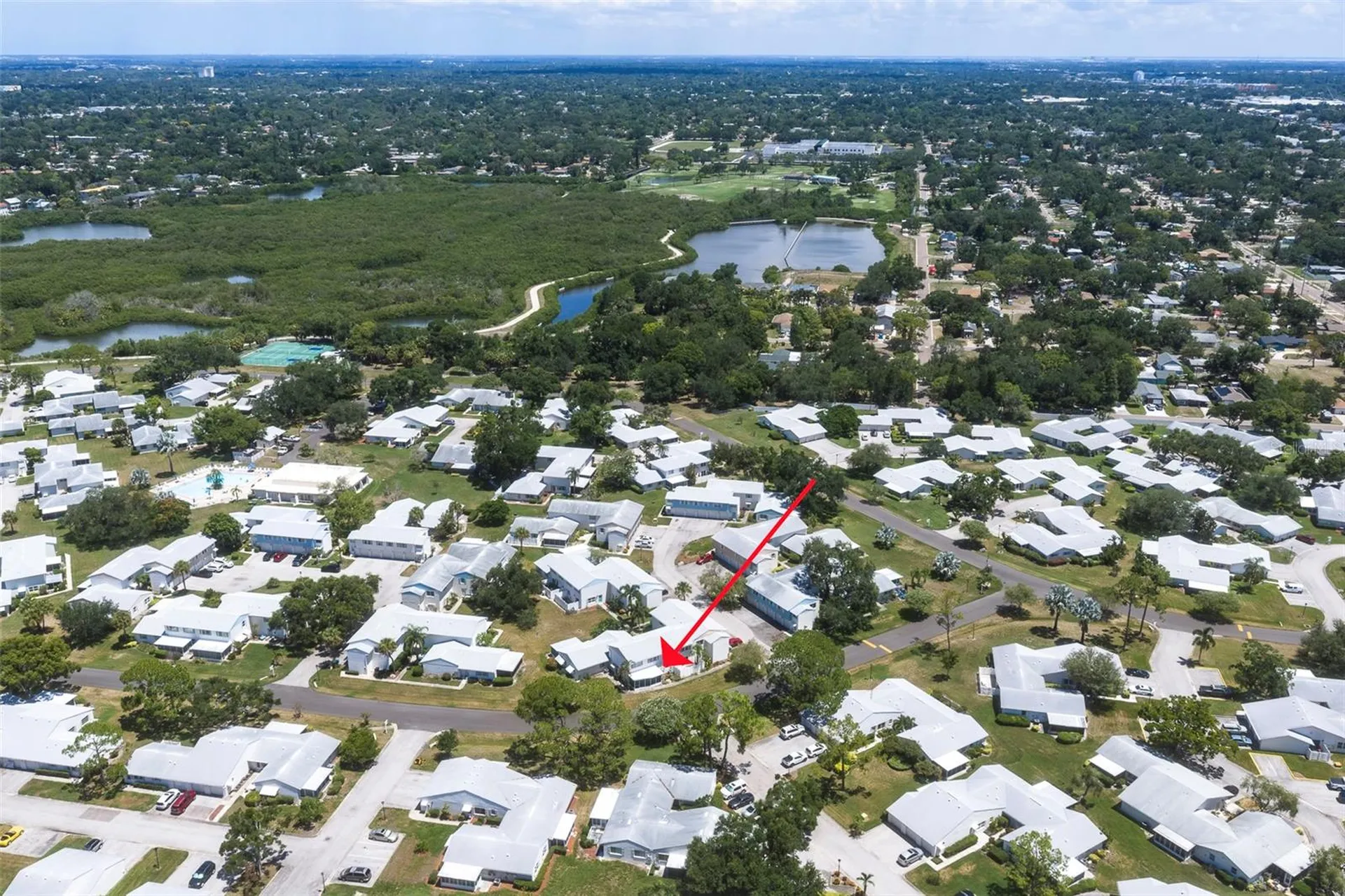 3281 38th Way S St Petersburg FL 33711