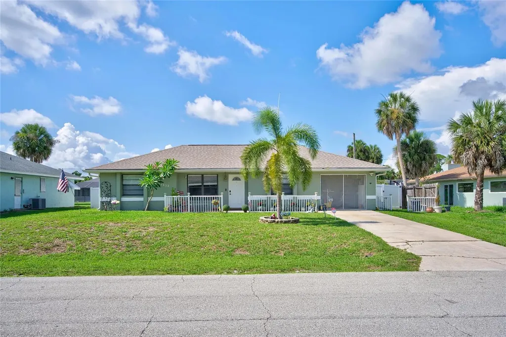 1253 Fleetwood Drive NW Port Charlotte FL 33948