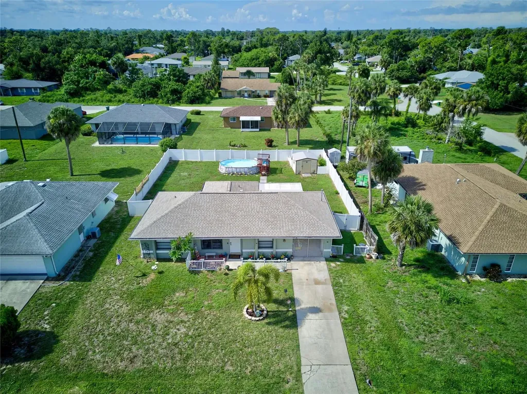 1253 Fleetwood Drive NW Port Charlotte FL 33948