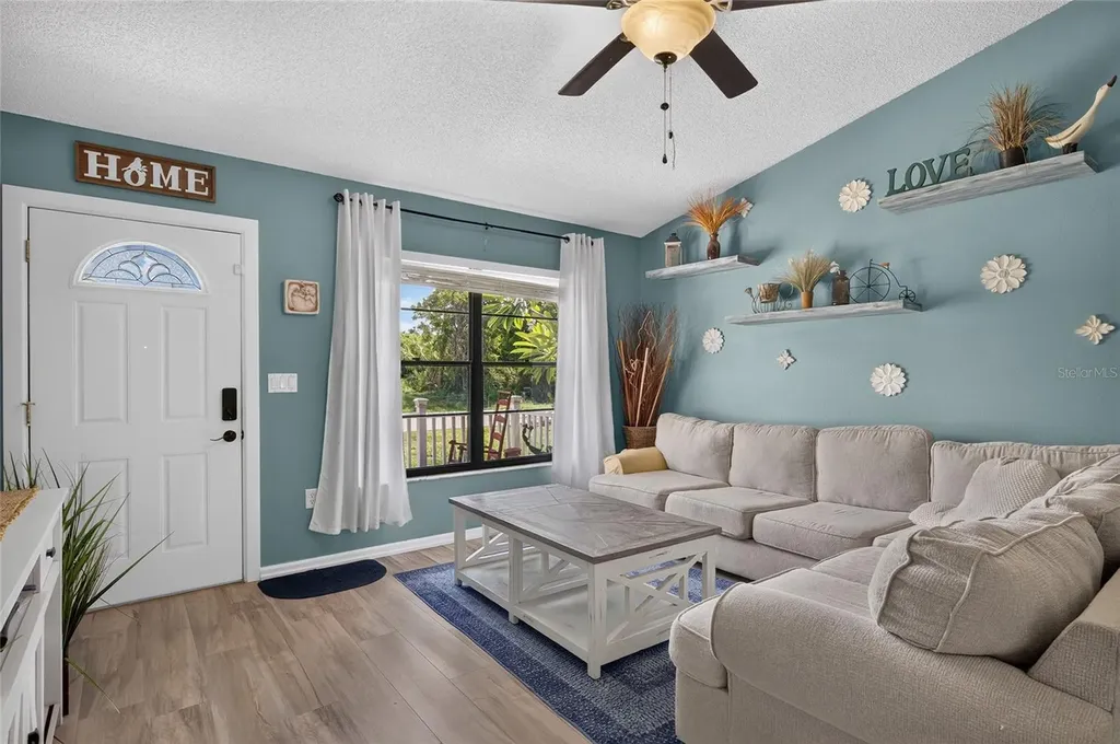 1253 Fleetwood Drive NW Port Charlotte FL 33948