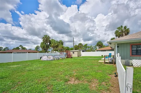 1253 Fleetwood Drive NW Port Charlotte FL 33948
