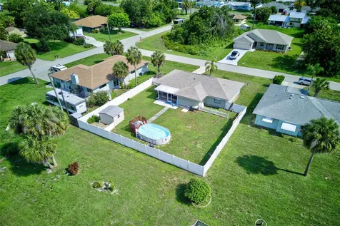 1253 Fleetwood Drive NW Port Charlotte FL 33948