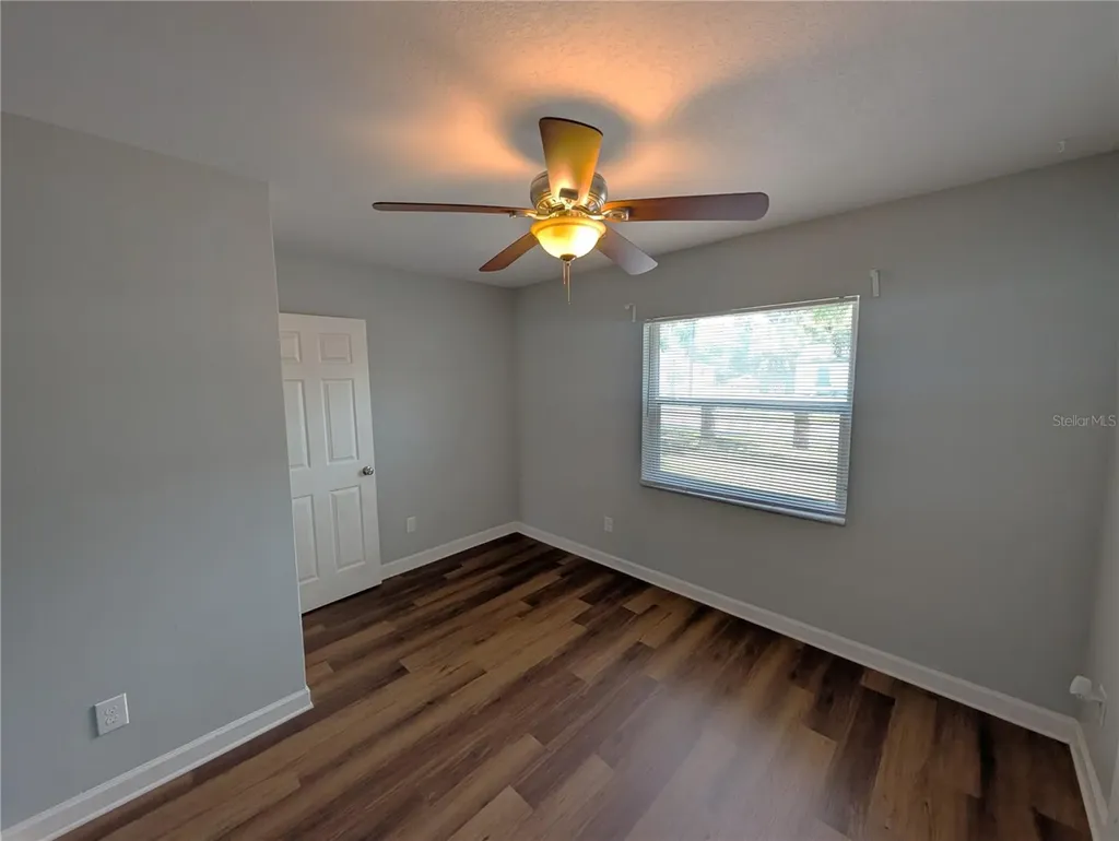 1510 E Shadowlawn Avenue Tampa FL 33610