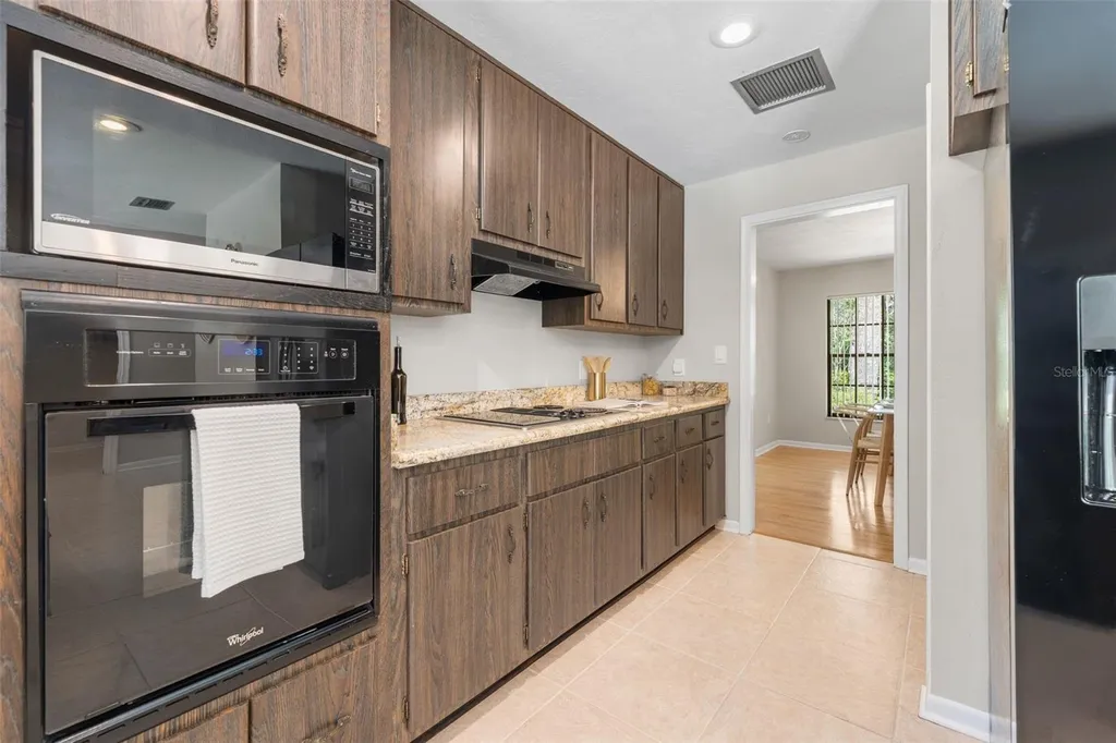 3106 NW 38th Street Gainesville FL 32606