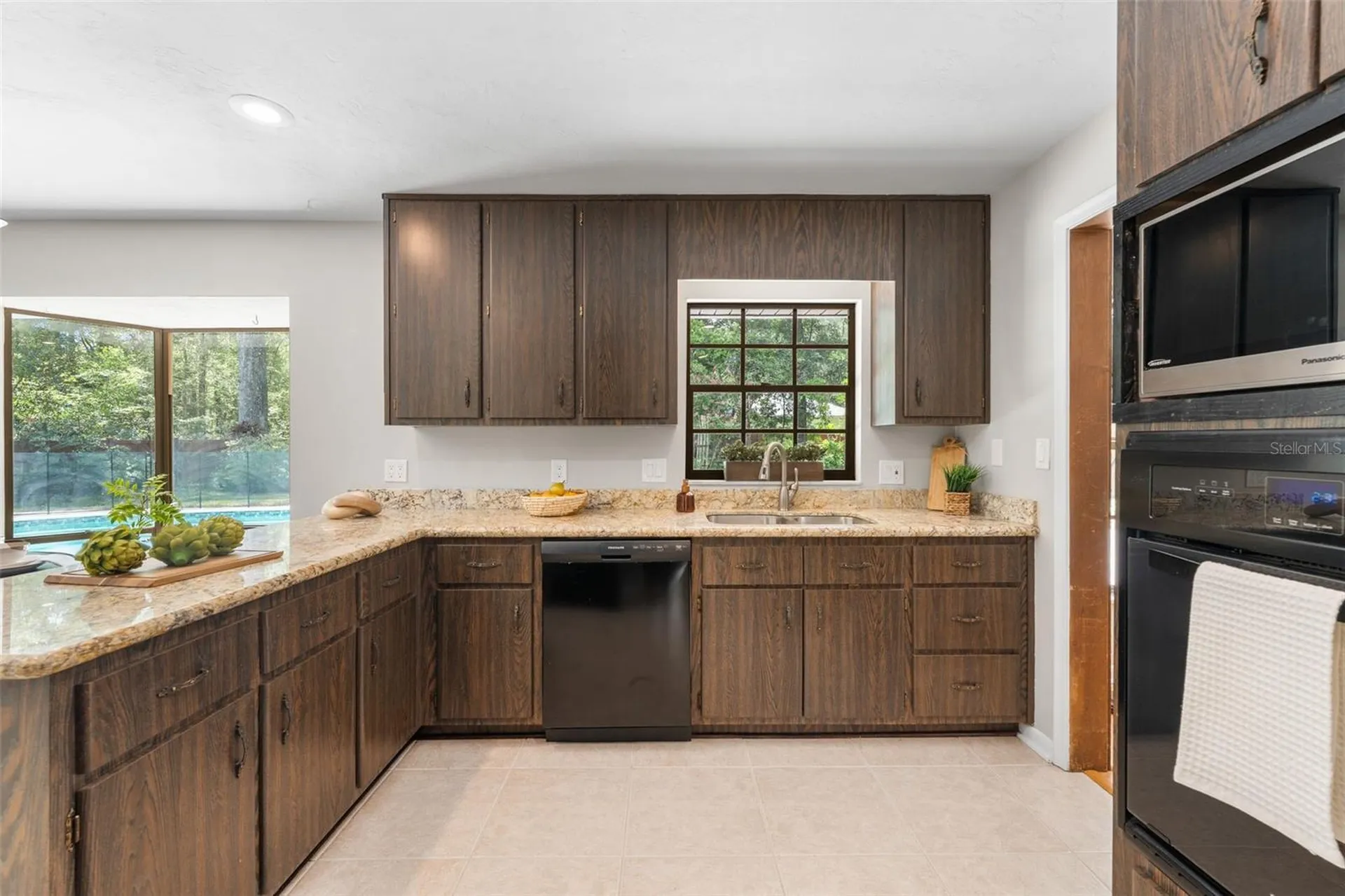 3106 NW 38th Street Gainesville FL 32606