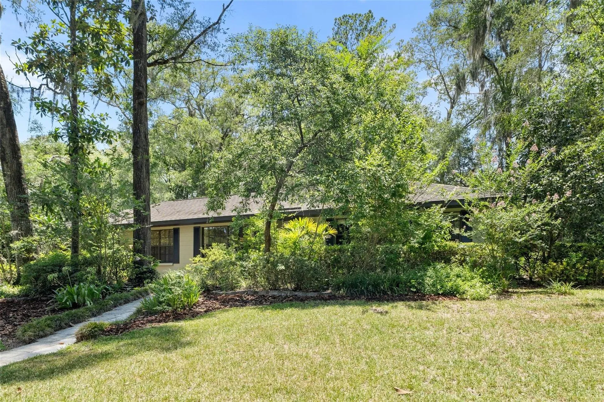 3106 NW 38th Street Gainesville FL 32606