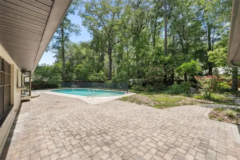 3106 NW 38th Street Gainesville FL 32606