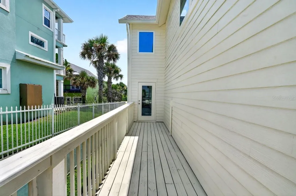 6118 S Atlantic Avenue New Smyrna Beach FL 32169