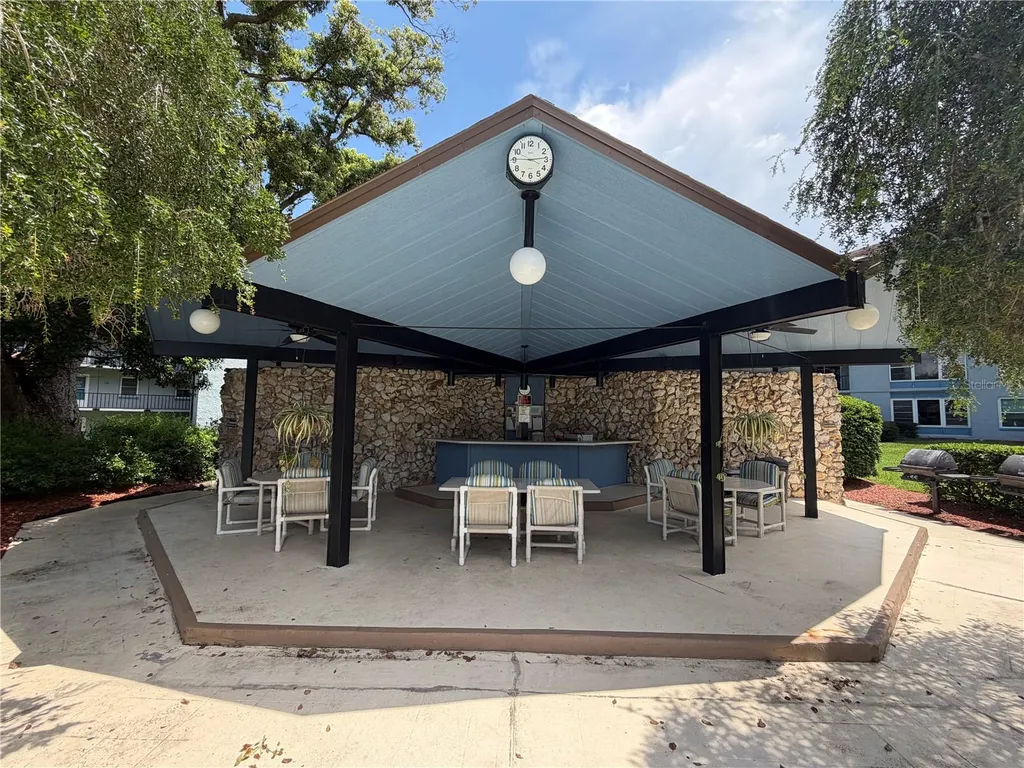 333 Lake Howard Drive NW Winter Haven FL 33880