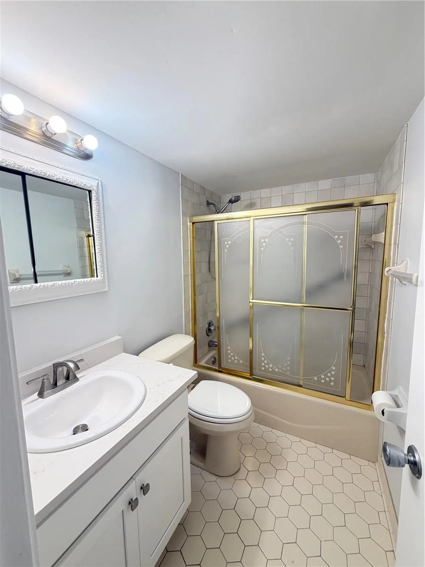 333 Lake Howard Drive NW Winter Haven FL 33880