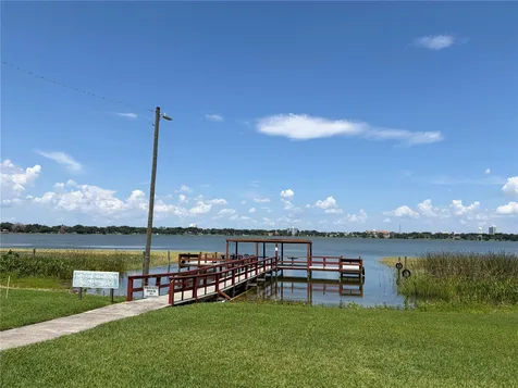 333 Lake Howard Drive NW Winter Haven FL 33880