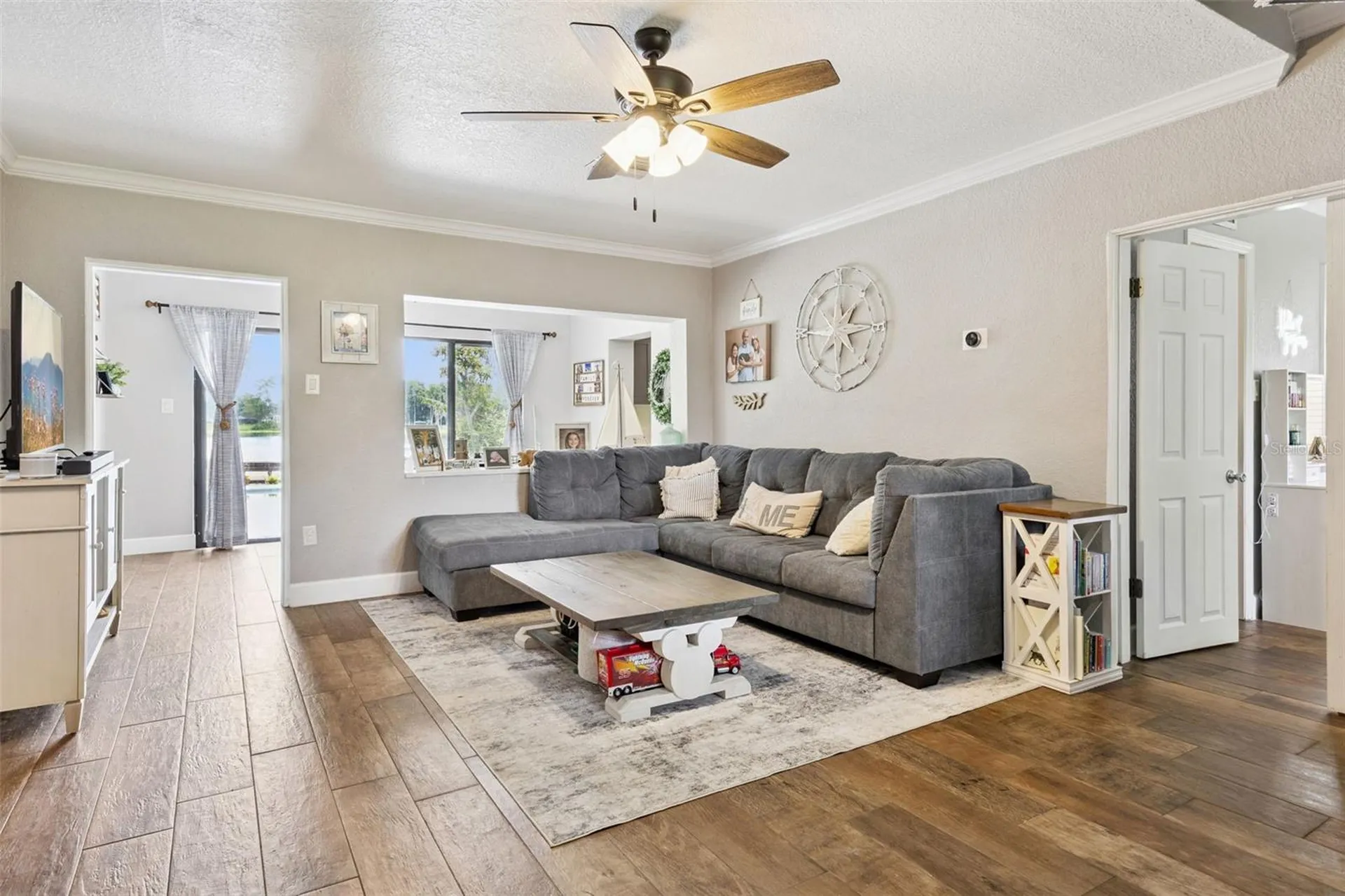 2939 Dawley Avenue Orlando FL 32806