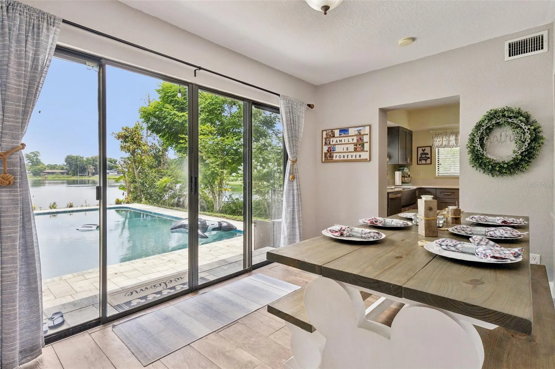 2939 Dawley Avenue Orlando FL 32806