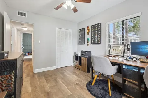 2939 Dawley Avenue Orlando FL 32806