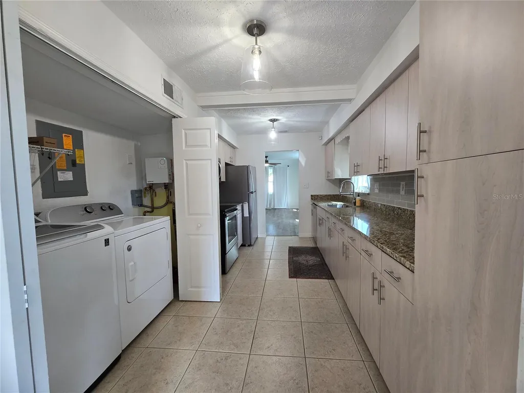 6001 Cedar Street NE St Petersburg FL 33703