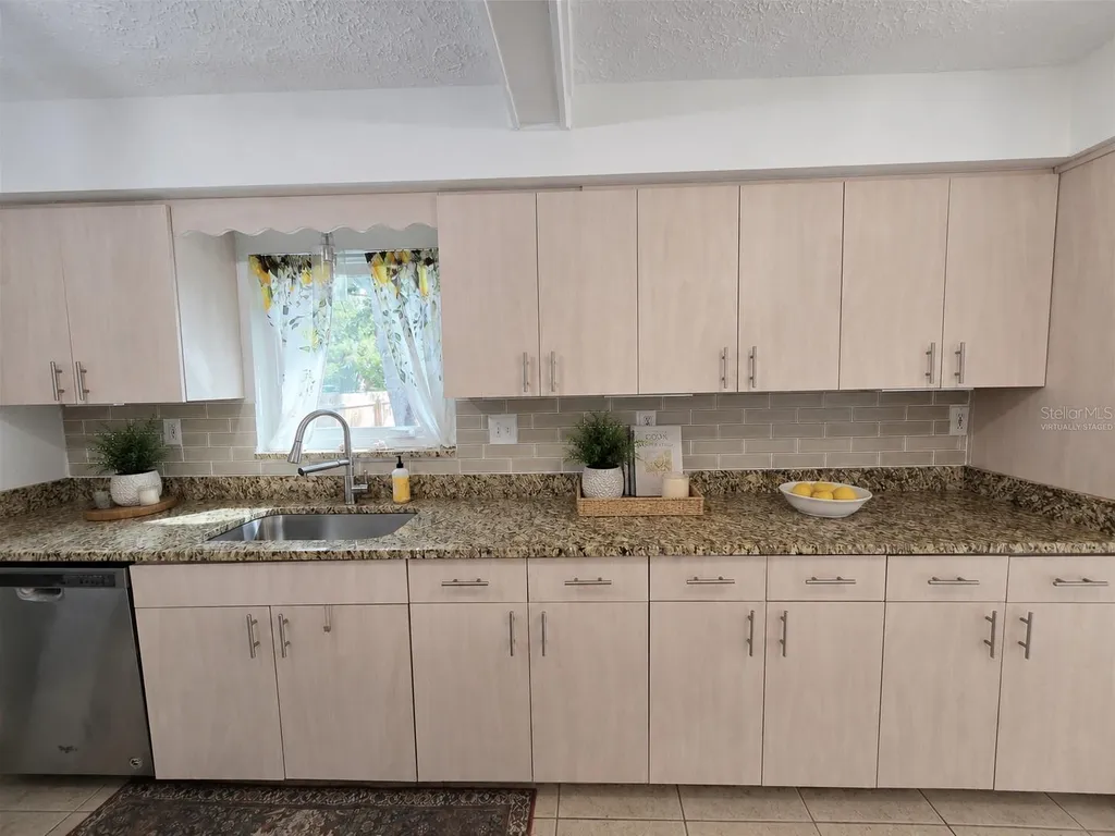 6001 Cedar Street NE St Petersburg FL 33703