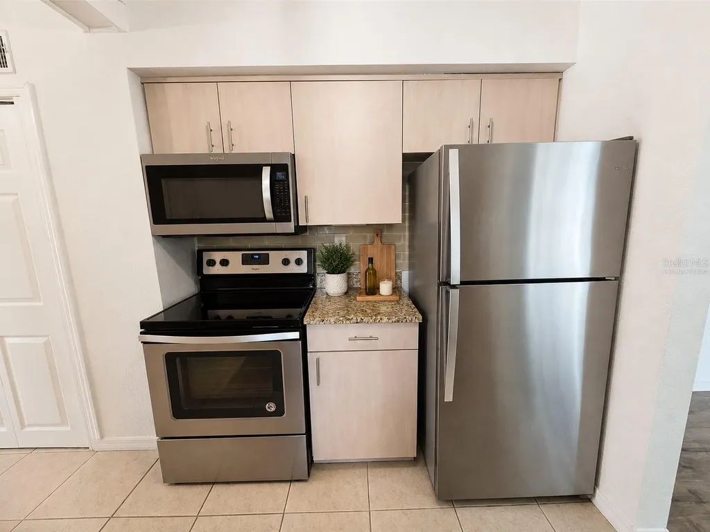 6001 Cedar Street NE St Petersburg FL 33703