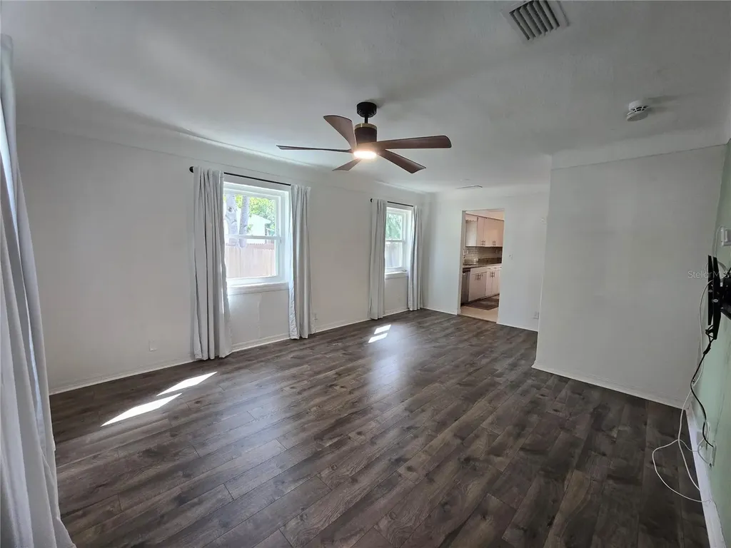 6001 Cedar Street NE St Petersburg FL 33703