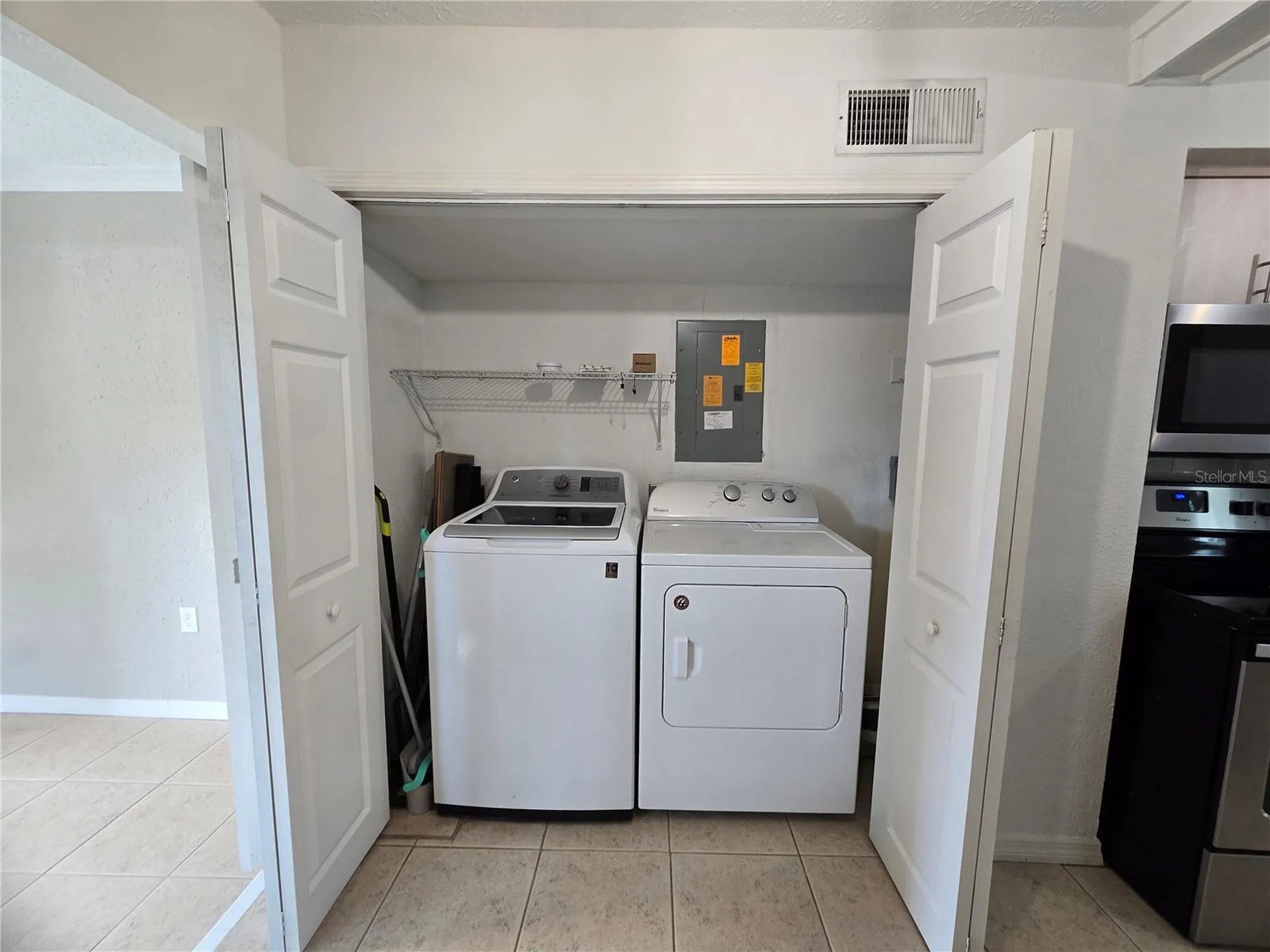 6001 Cedar Street NE St Petersburg FL 33703