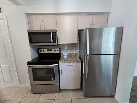 6001 Cedar Street NE St Petersburg FL 33703