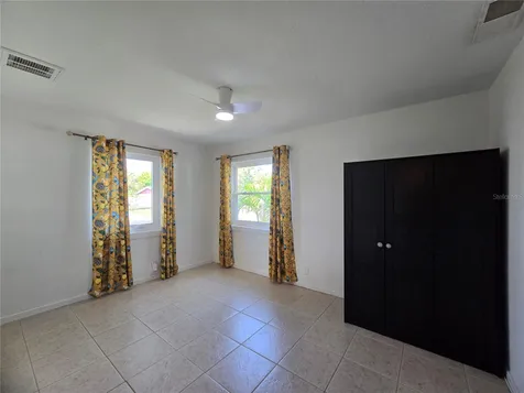 6001 Cedar Street NE St Petersburg FL 33703