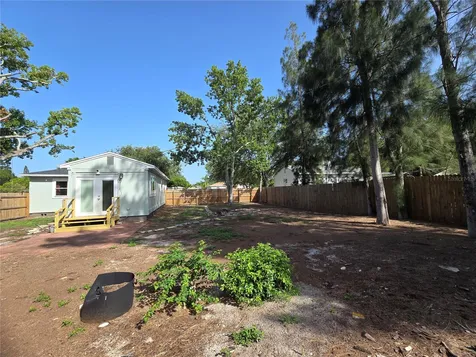 6001 Cedar Street NE St Petersburg FL 33703