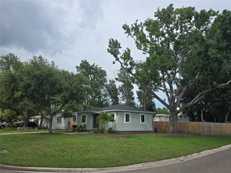 6001 Cedar Street NE St Petersburg FL 33703
