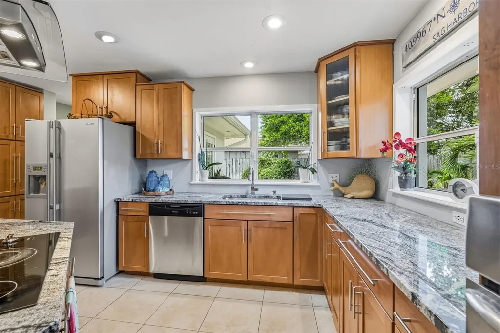894 Joan Street Dunedin FL 34698
