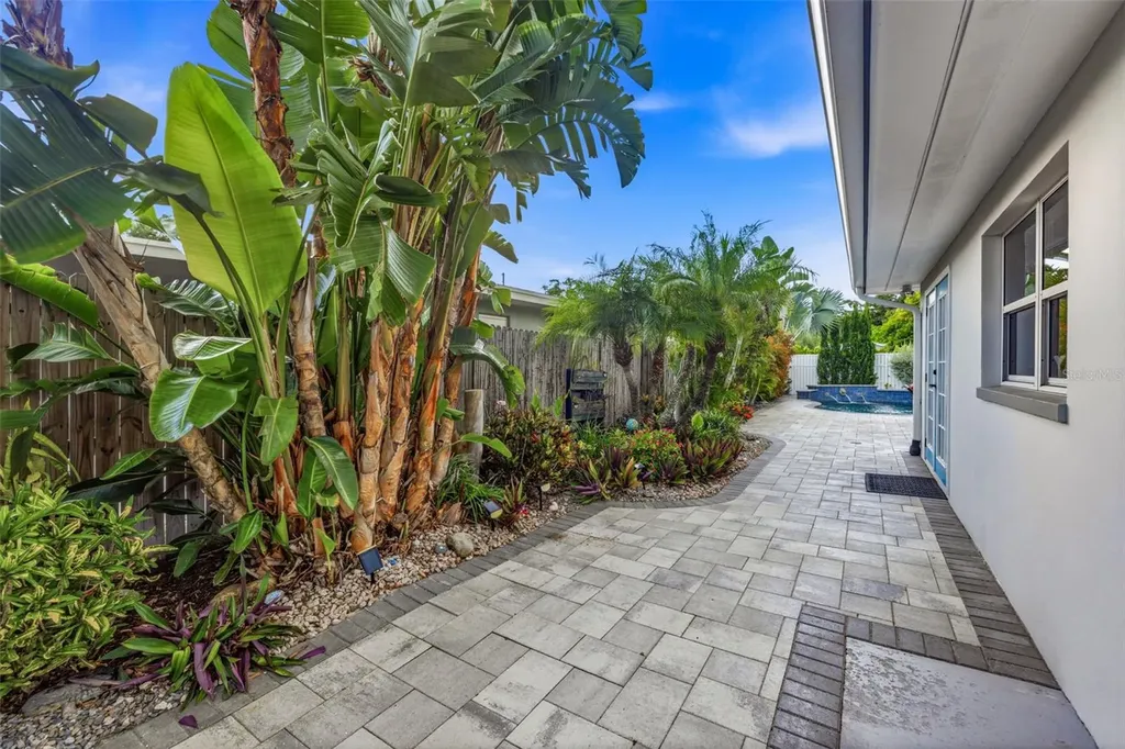 894 Joan Street Dunedin FL 34698