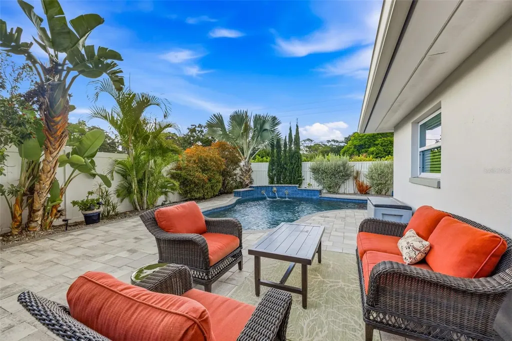 894 Joan Street Dunedin FL 34698