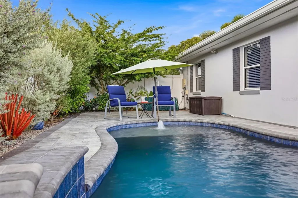 894 Joan Street Dunedin FL 34698