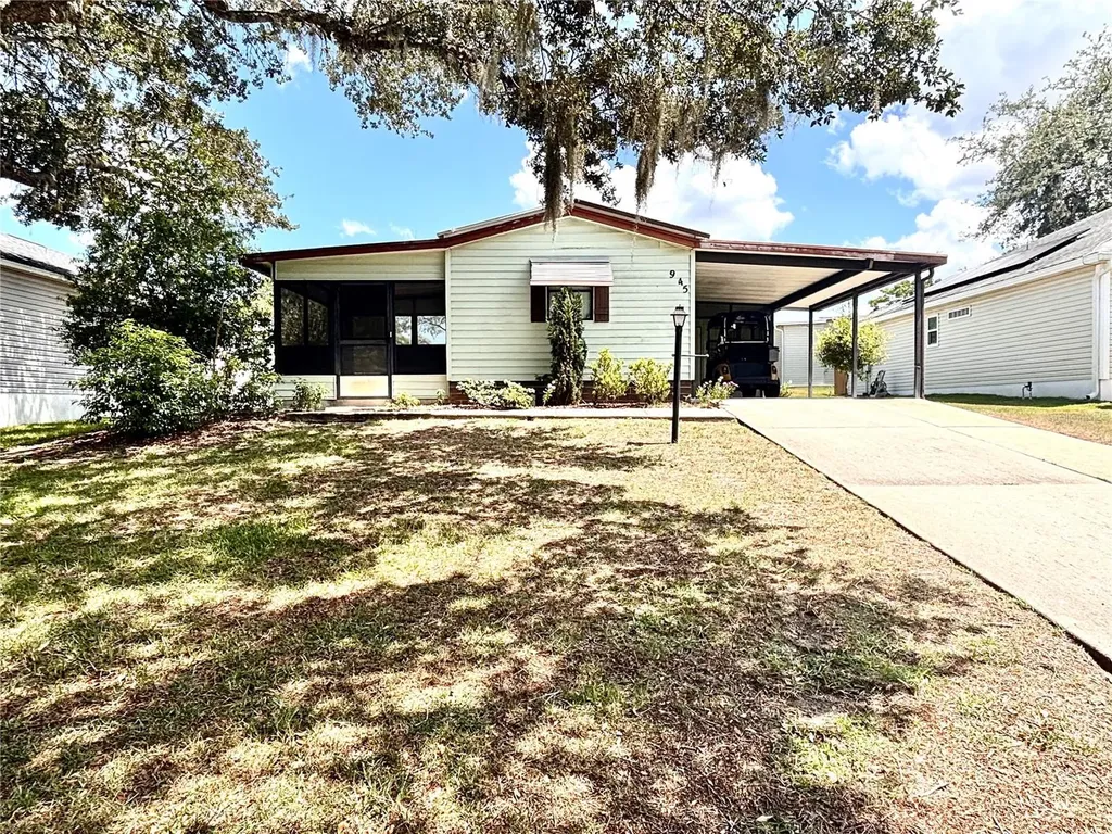 945 Tarrson Boulevard Lady Lake FL 32159