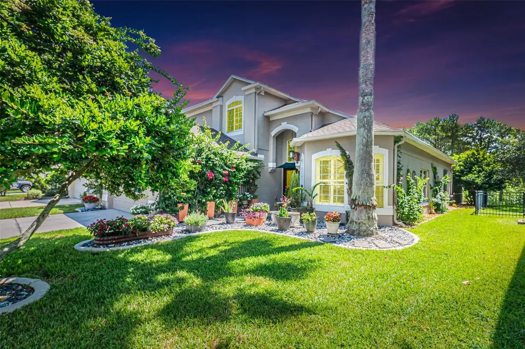 4315 Northern Dancer Way Orlando FL 32826