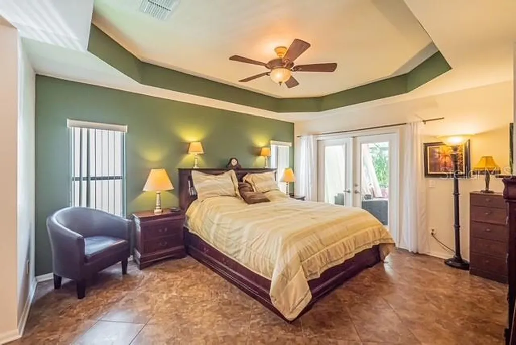 4315 Northern Dancer Way Orlando FL 32826