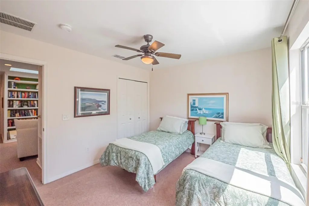 4315 Northern Dancer Way Orlando FL 32826