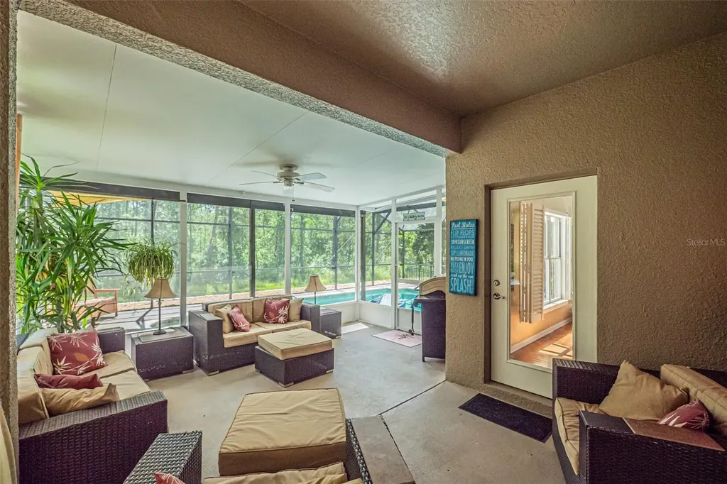 4315 Northern Dancer Way Orlando FL 32826