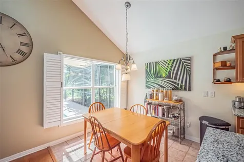 4315 Northern Dancer Way Orlando FL 32826