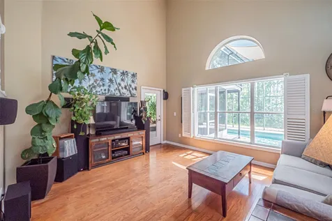 4315 Northern Dancer Way Orlando FL 32826