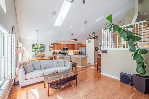 4315 Northern Dancer Way Orlando FL 32826