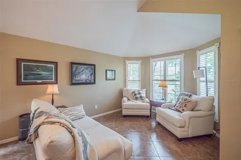4315 Northern Dancer Way Orlando FL 32826