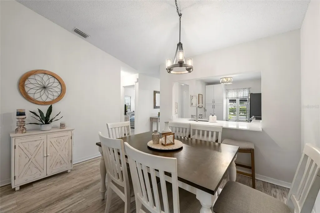 6015 27th Street W Bradenton FL 34207