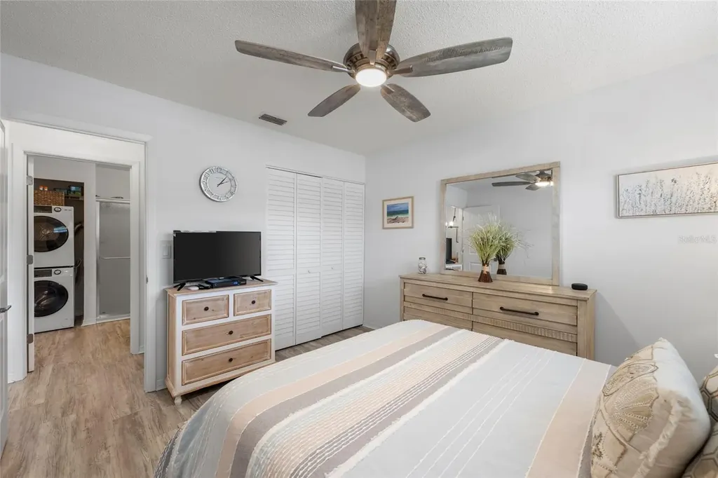 6015 27th Street W Bradenton FL 34207