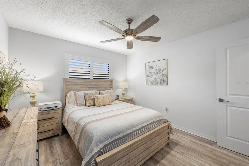 6015 27th Street W Bradenton FL 34207